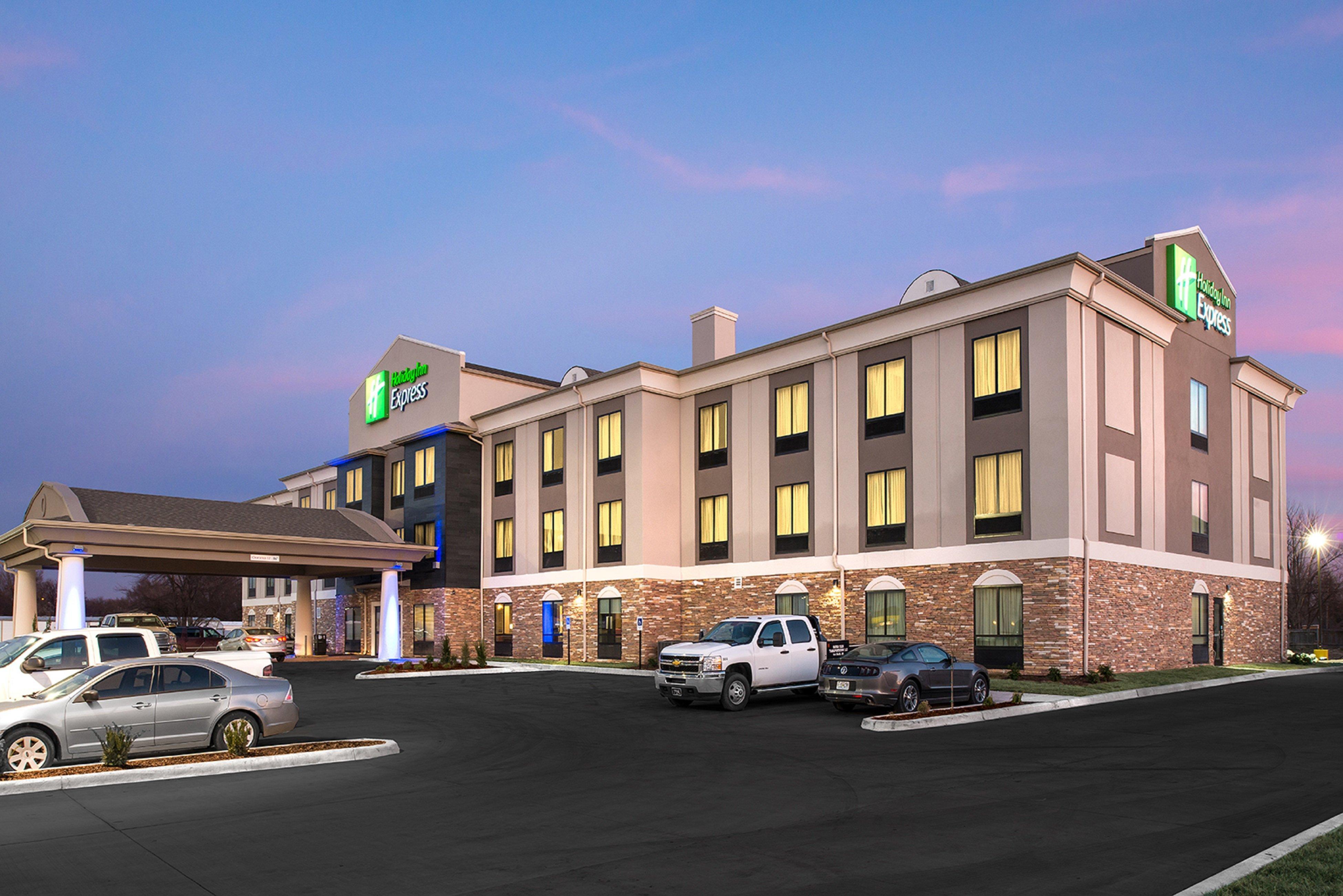 Holiday Inn Express Hutchison By Ihg Hutchinson Kültér fotó